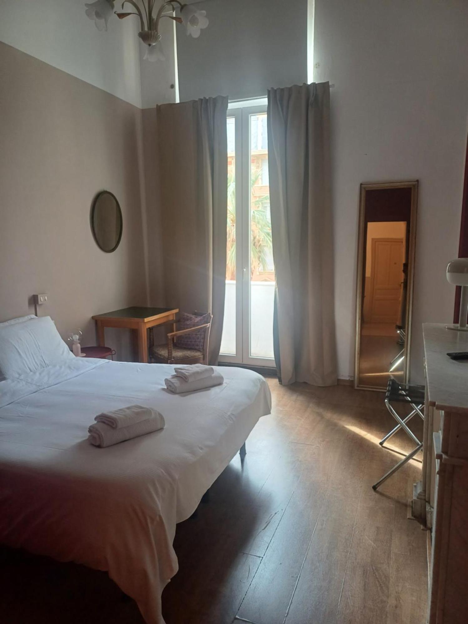 Albergo Malibu San Remo Zewnętrze zdjęcie